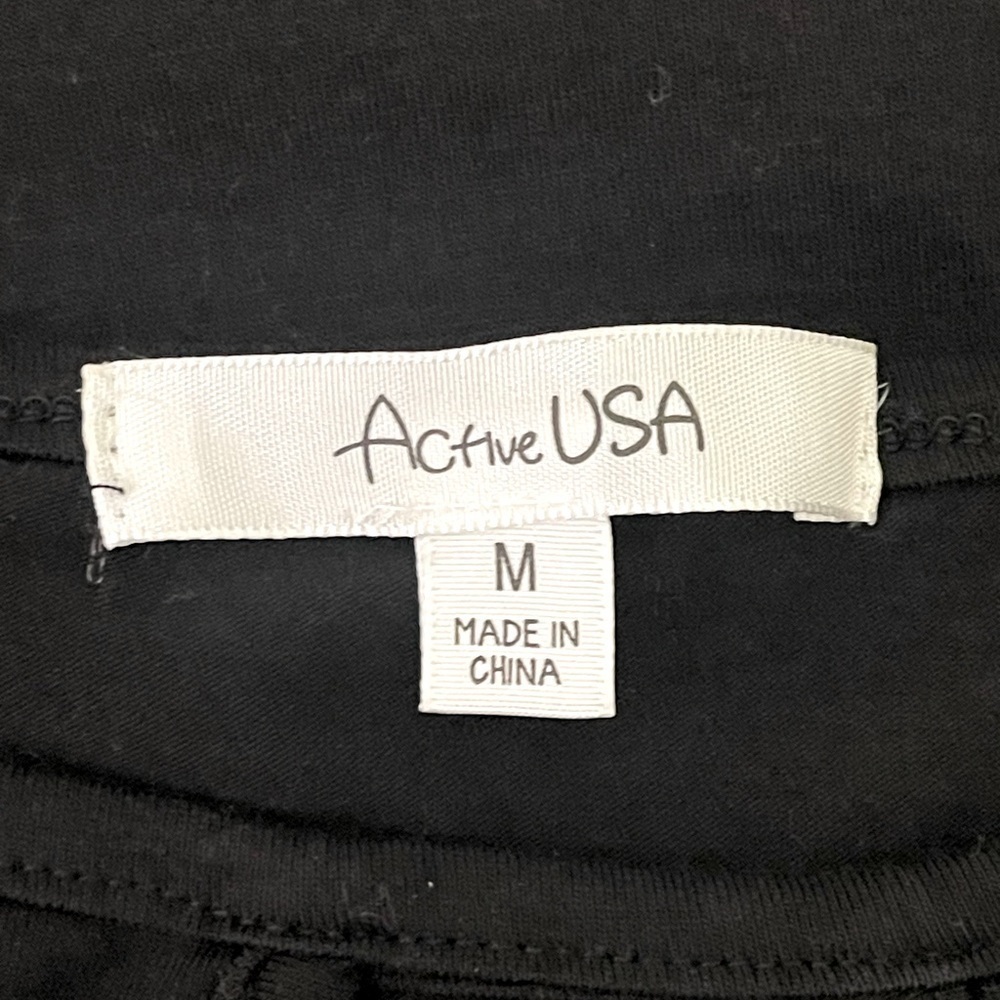Active USA Scoop Neck Fitted Long Sleeve Top Size M Black Criss Cross NWOT - Picture 5 of 8